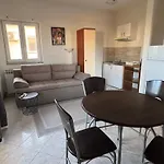 Konukevi Jermen 3*