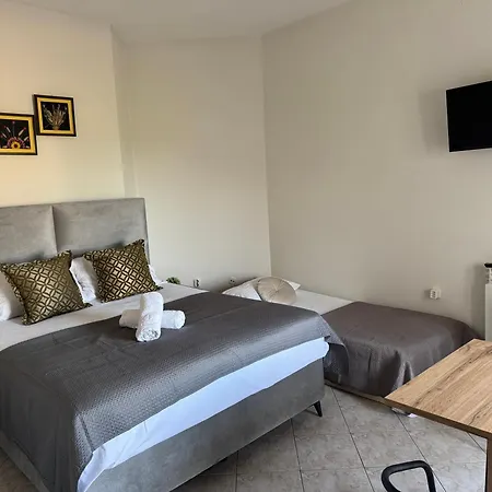 Jermen Gostinjska kuća 3*