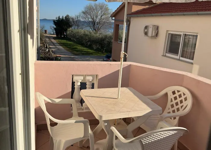 Jermen Гостевой дом Сукошан