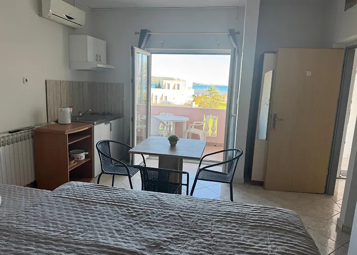 Guest house Jermen Sukosan